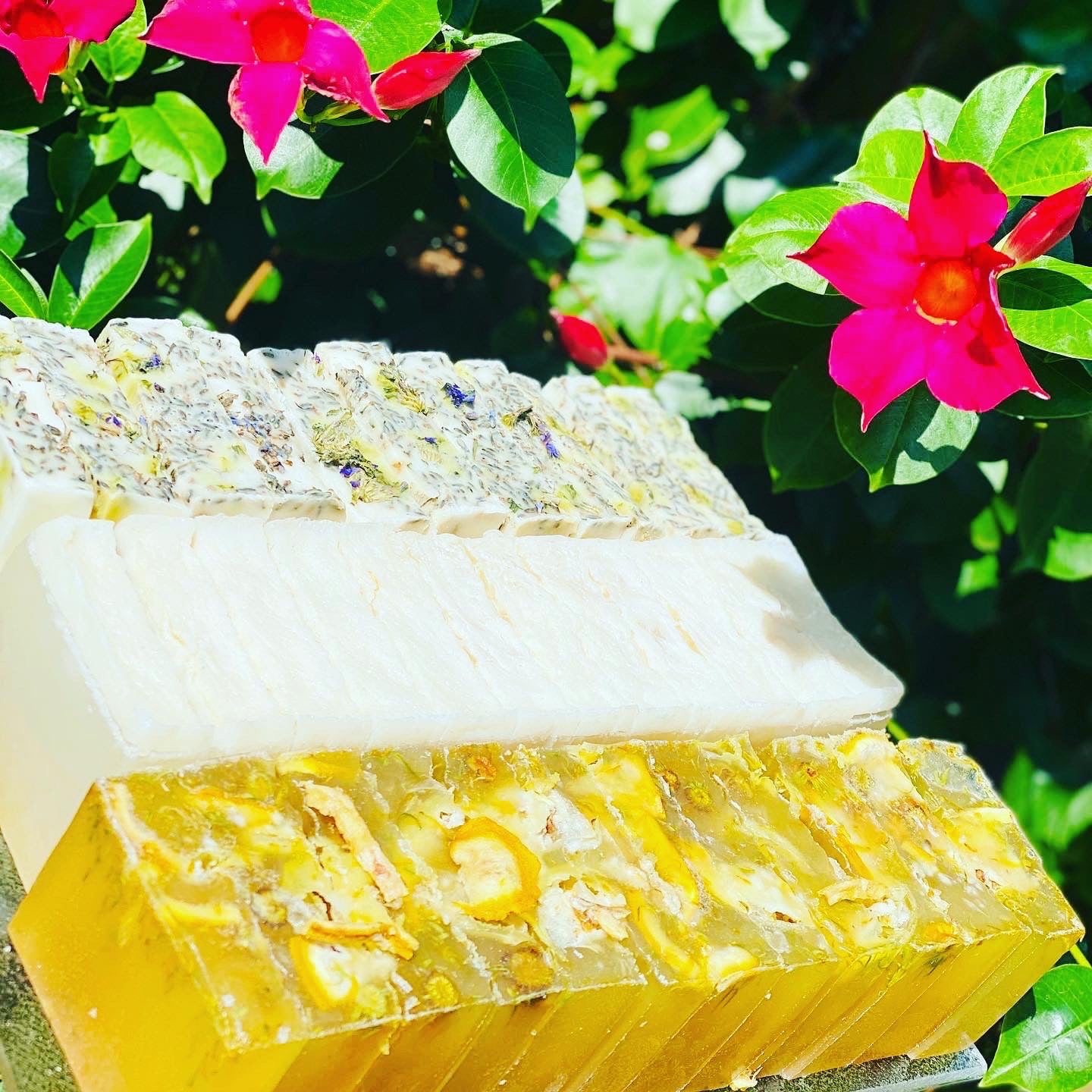 Lemon Grass & Honey Sea Moss Soap